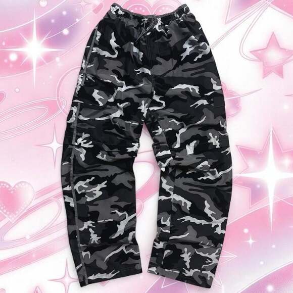 Athletic Works Other - Y2K Baggy Athletic Works Arctic Camouflage Utility Pants